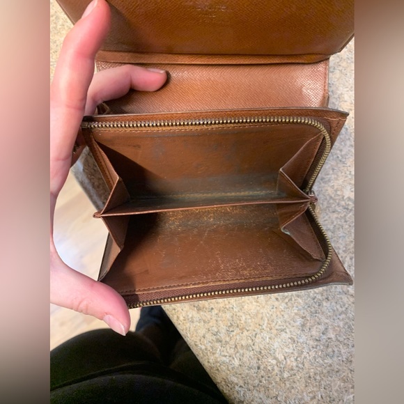 LOUIS VUITTON MONOGRAM PORTE MONNAIE WALLET - Picture 6 of 9